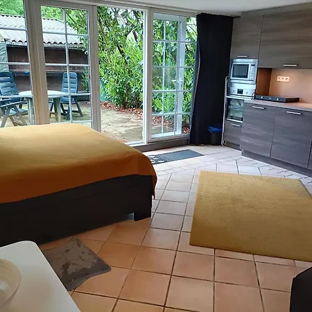 Your Home Away - Fully Equipped Private Apartment With Terrace *