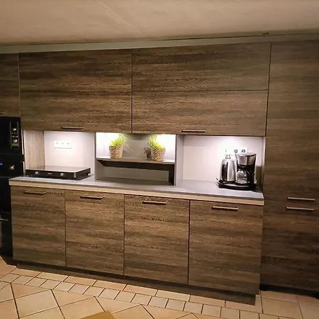 Your Home Away - Fully Equipped Private Apartment With Terrace Heerlen