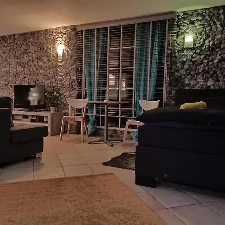 Your Home Away - Fully Equipped Private Apartment With Terrace * Heerlen