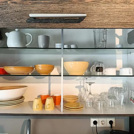 Your Home Away - Fully Equipped Private Apartment With Terrace Apartment Heerlen